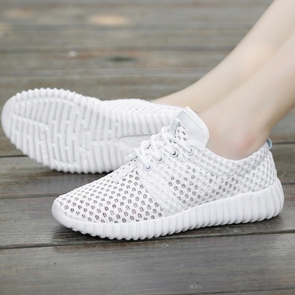 Mesh Water Sneakers